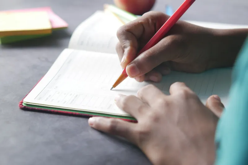 I Asked Readers to Track Their 9:30 AM for Two Weeks — Here's What They Actually Found